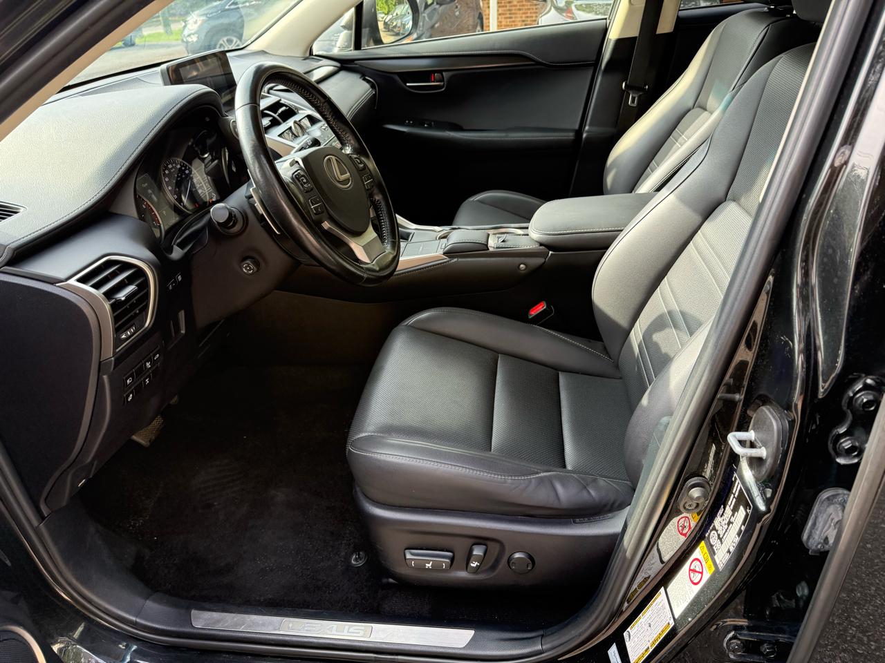 Lexus NX 300 Luxury AWD 2018