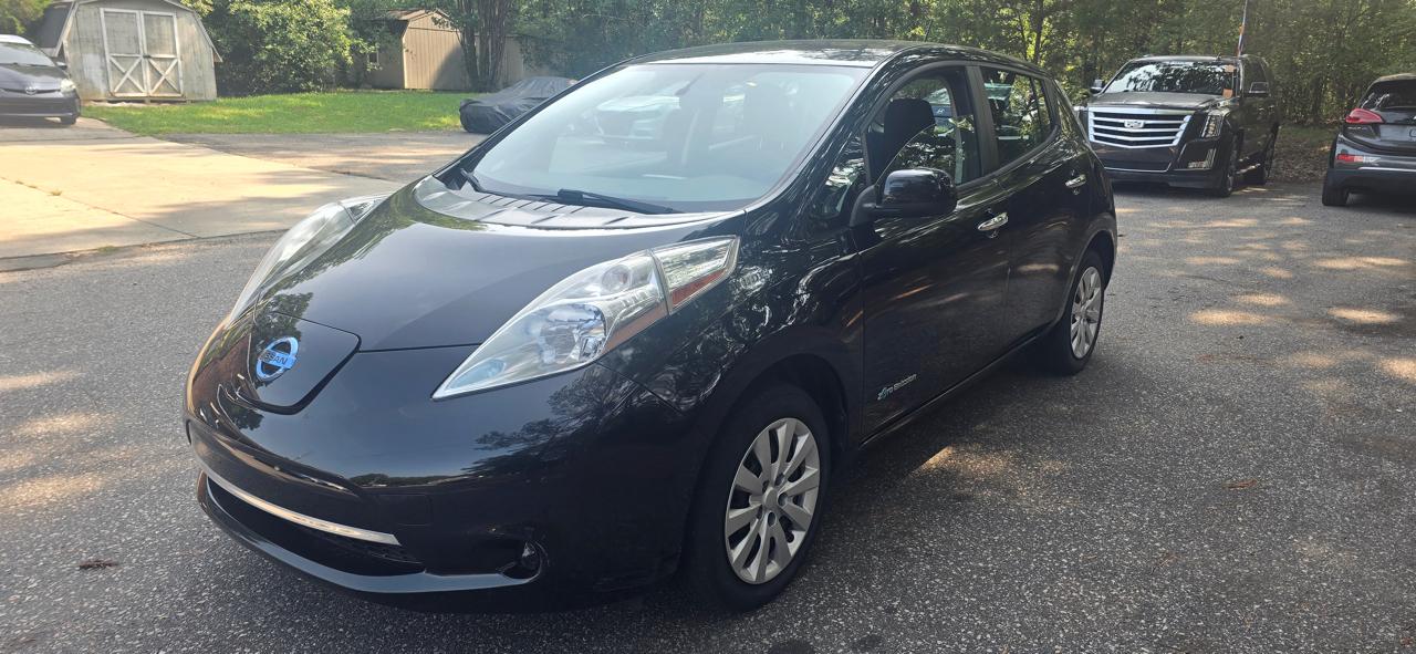 Nissan Leaf S 2015