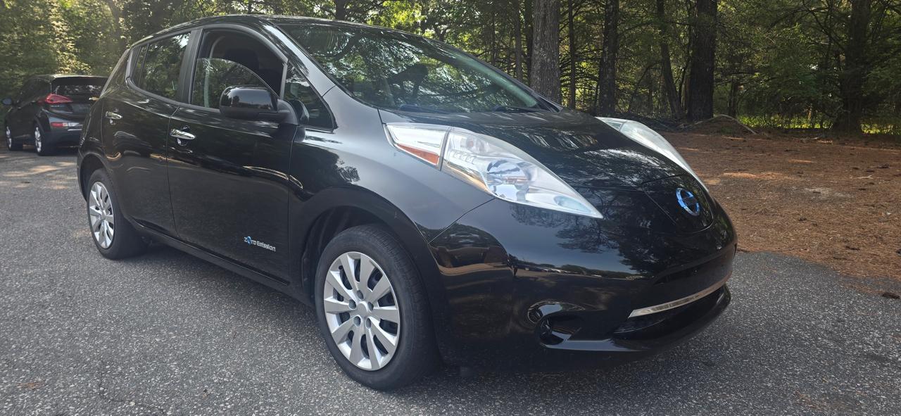 Nissan Leaf S 2015