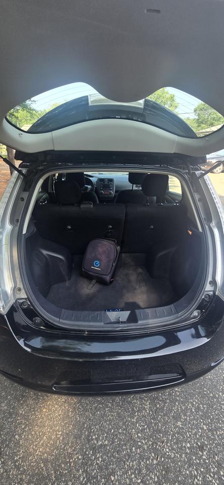 Nissan Leaf S 2015