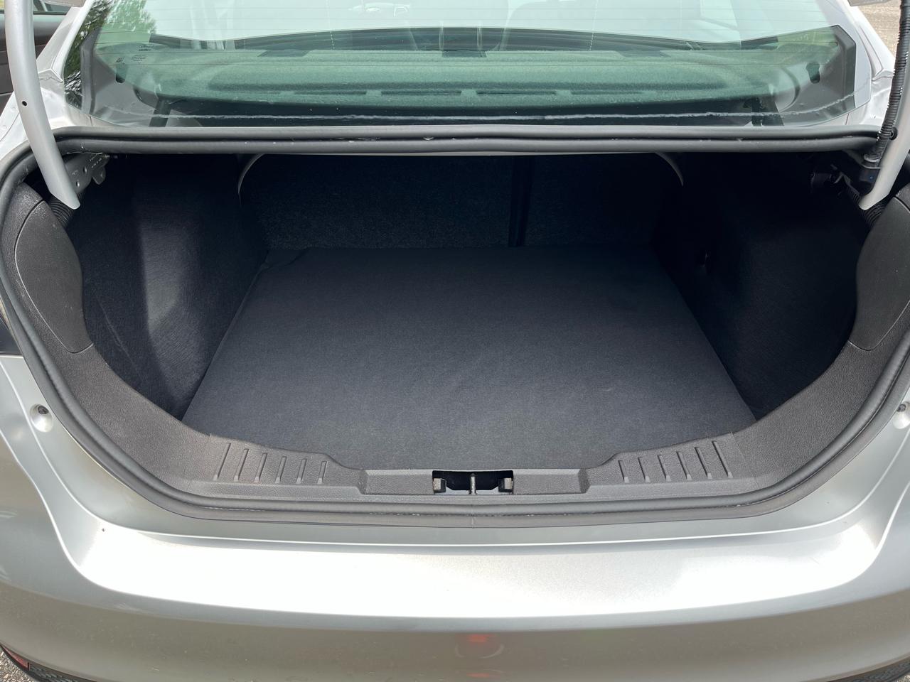 Ford Focus SE Sedan 2016