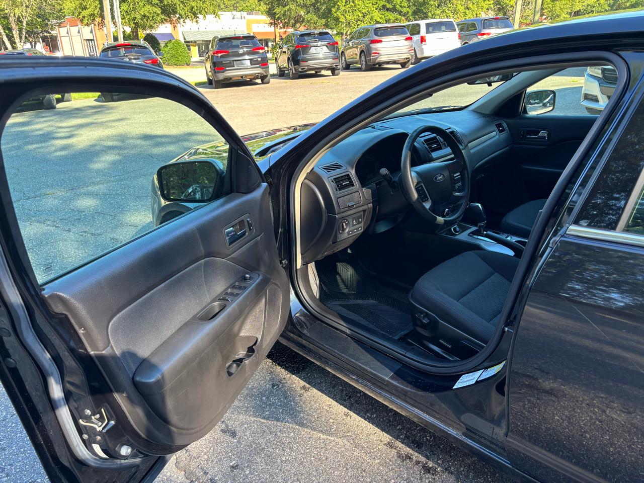 Ford Fusion SE 2010