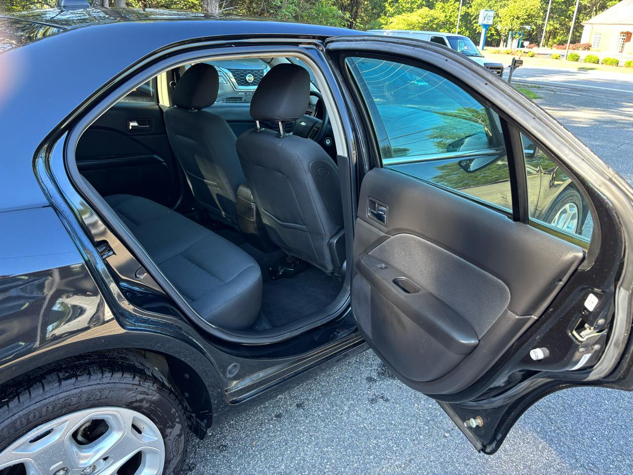 Ford Fusion SE 2010