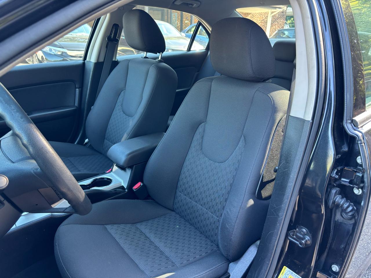 Ford Fusion SE 2010