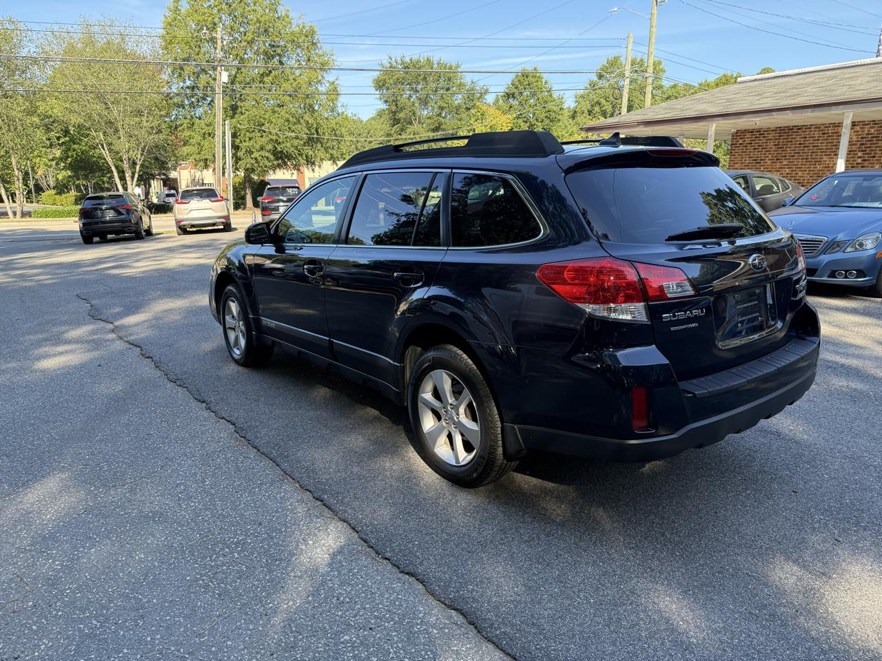 Subaru Outback 2.5i Limited 2013