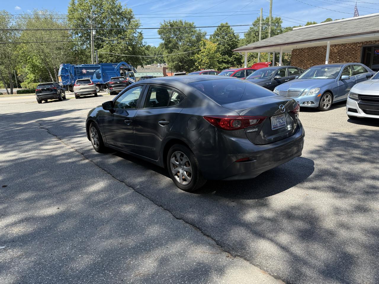 Mazda MAZDA3 i Sport AT 4-Door 2014