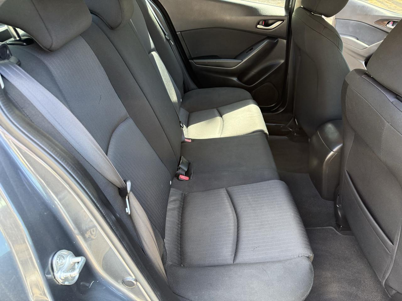 Mazda MAZDA3 i Sport AT 4-Door 2014