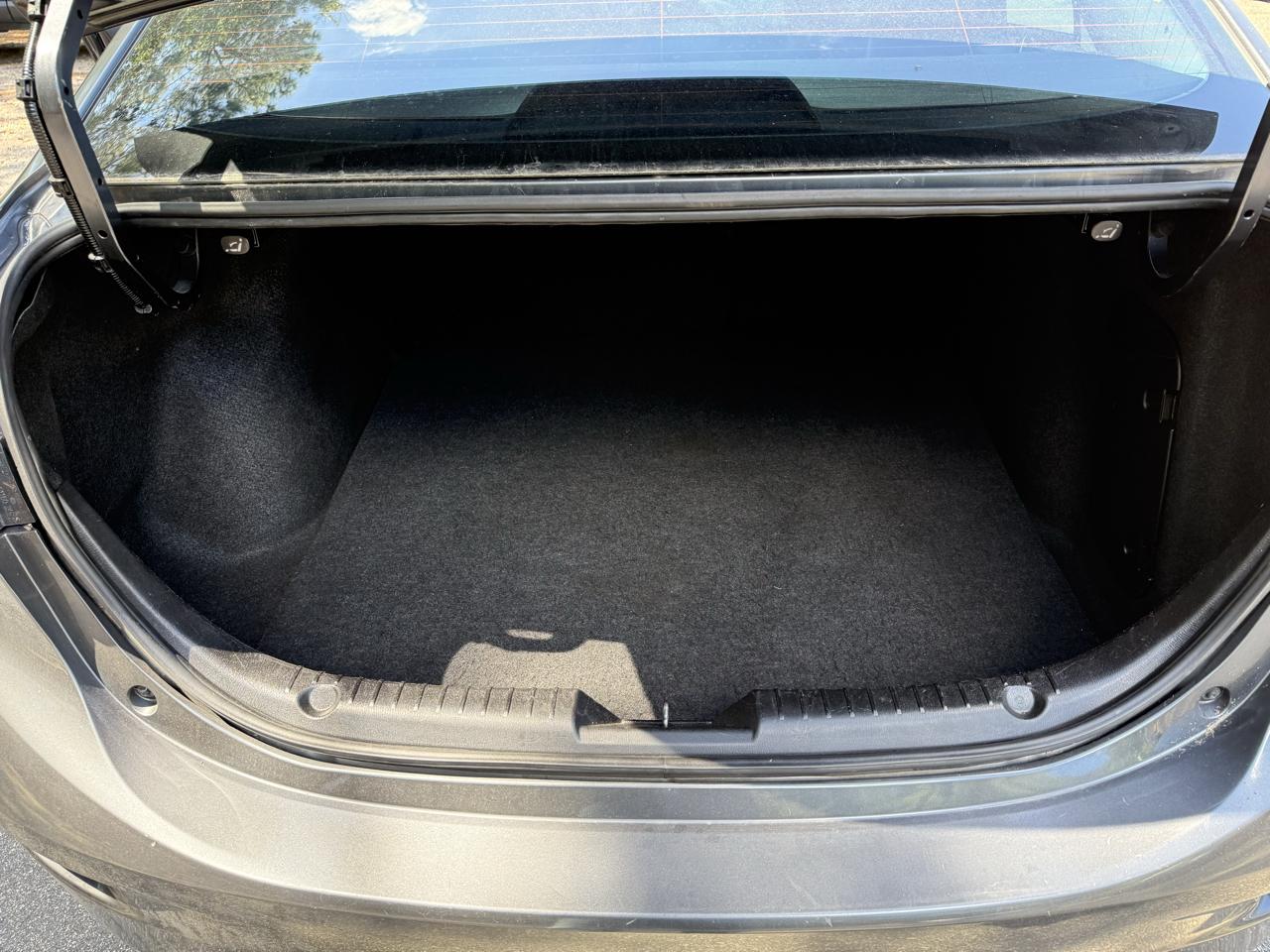 Mazda MAZDA3 i Sport AT 4-Door 2014