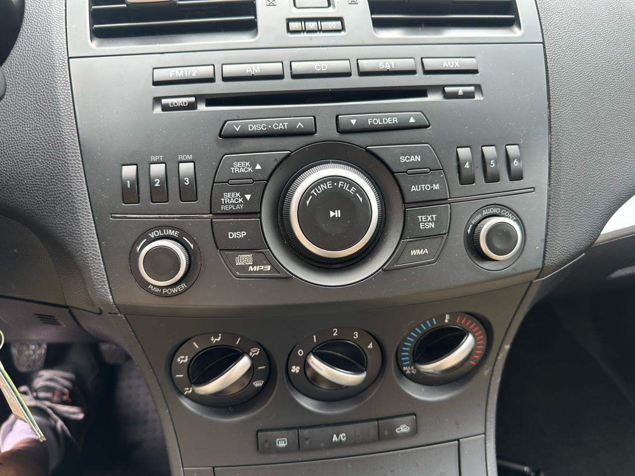 Mazda MAZDA3 I Touring 5-Door 2012
