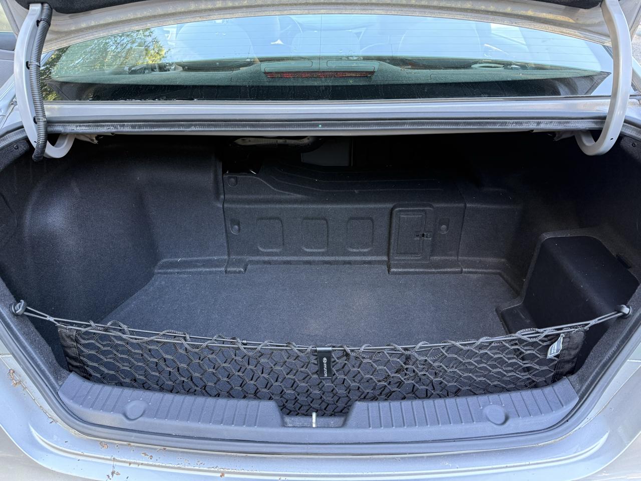 Hyundai Sonata Hybrid Sedan 2013