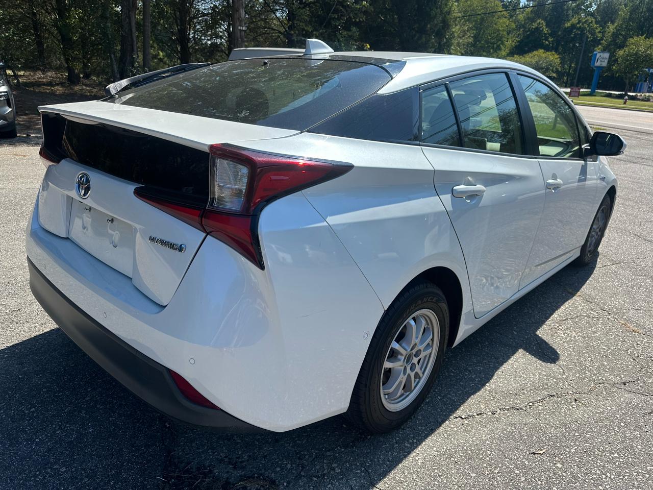 Toyota Prius LE 2022