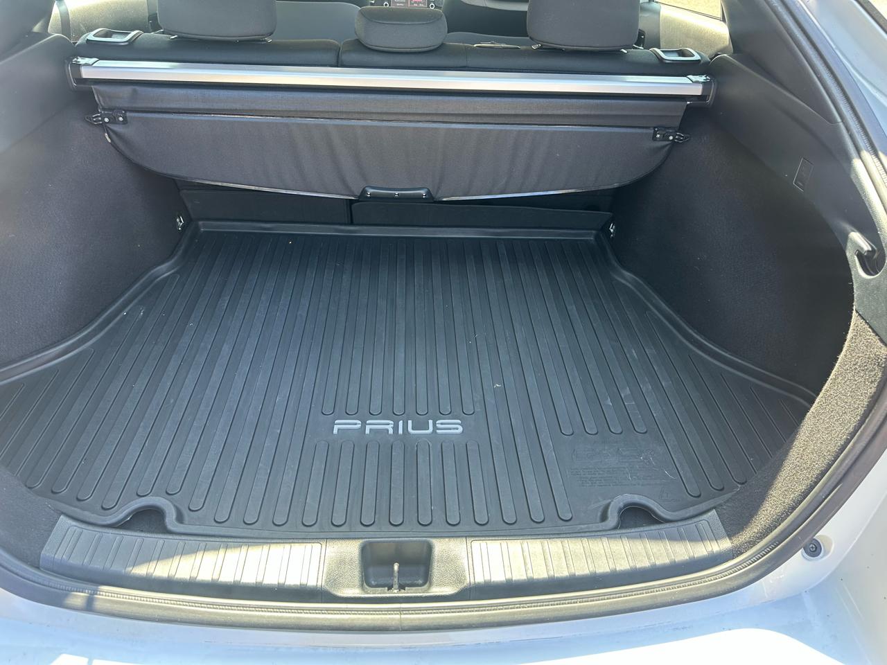 Toyota Prius LE 2022