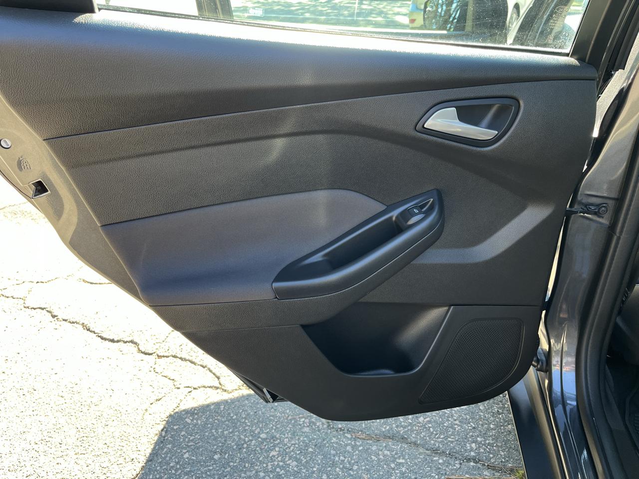 Ford Focus 4dr Sdn SE Comfort 2016