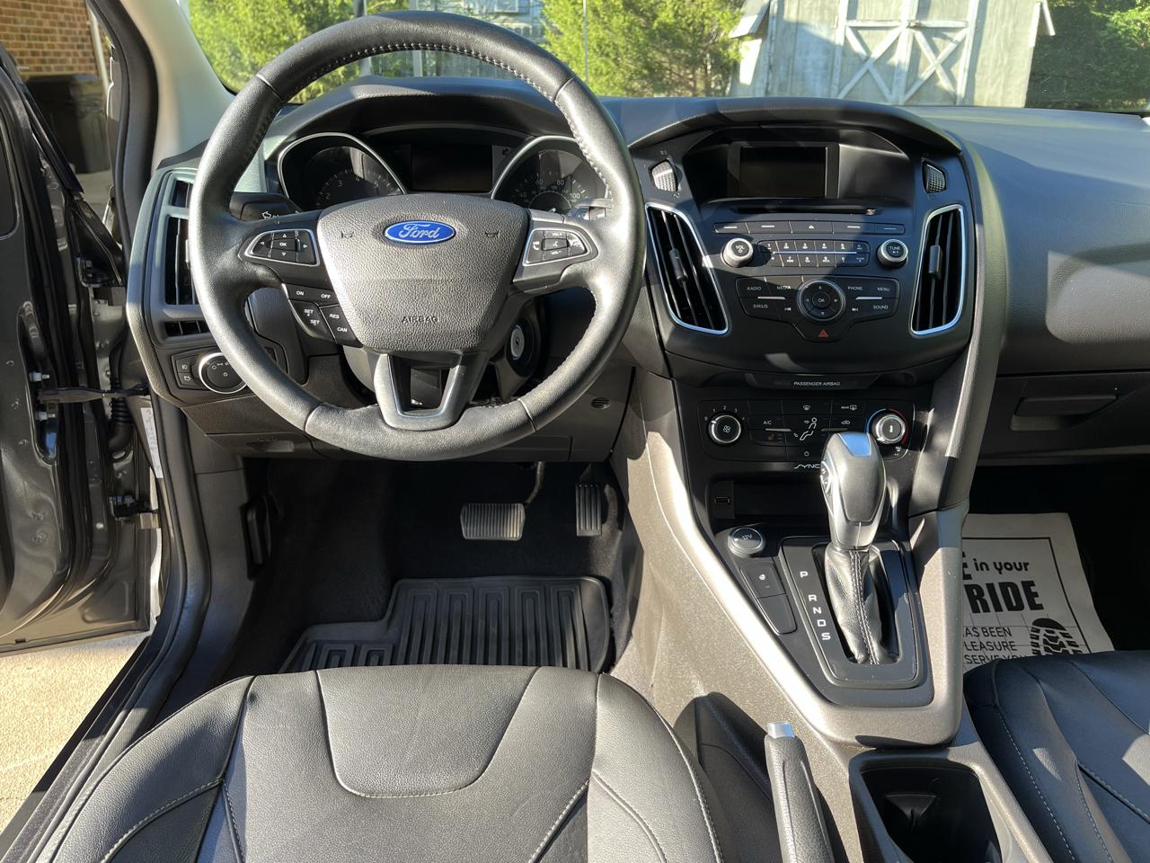 Ford Focus 4dr Sdn SE Comfort 2016