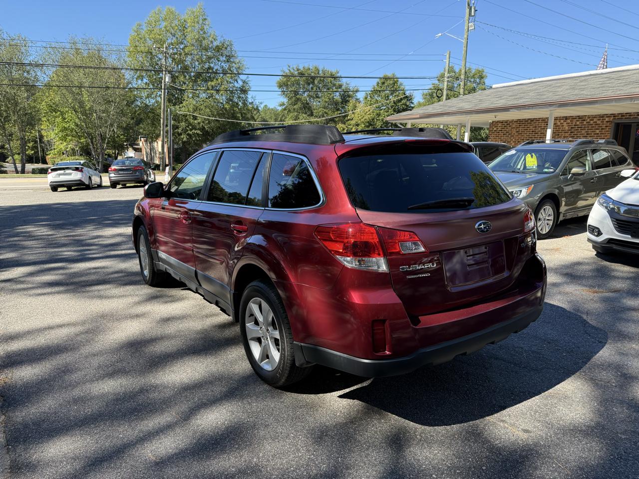 Subaru Outback 2.5i Premium 2013