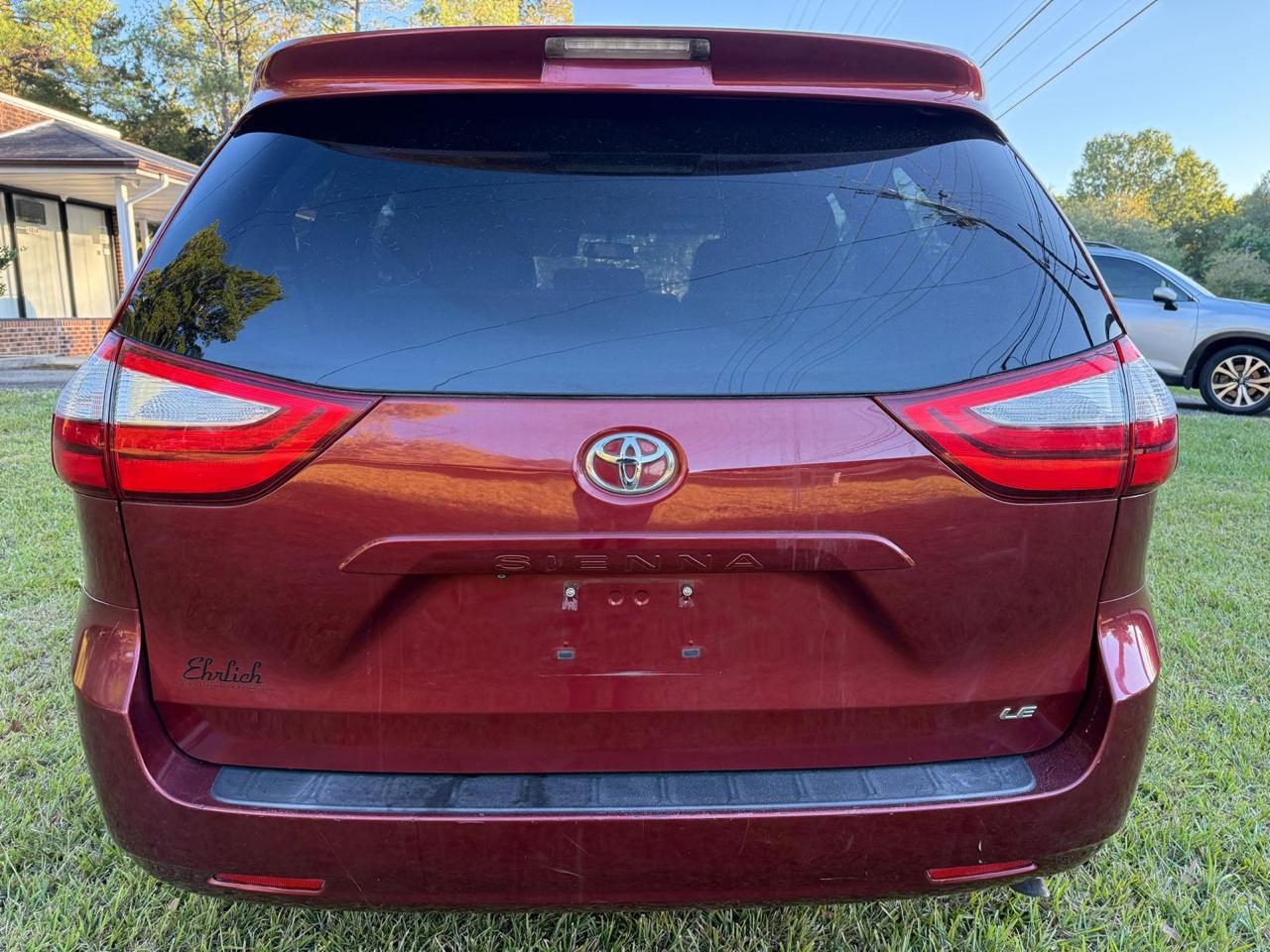 Toyota Sienna LE FWD 8-Passenger V6 2015