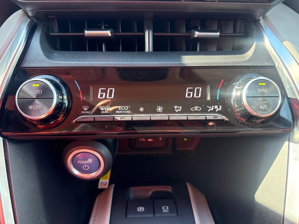 Toyota Venza LE 2021