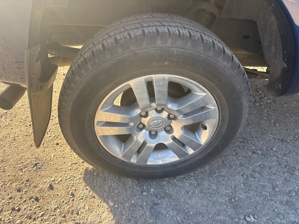 Toyota Tacoma Double Cab Long Bed V6 5AT 4WD 2014