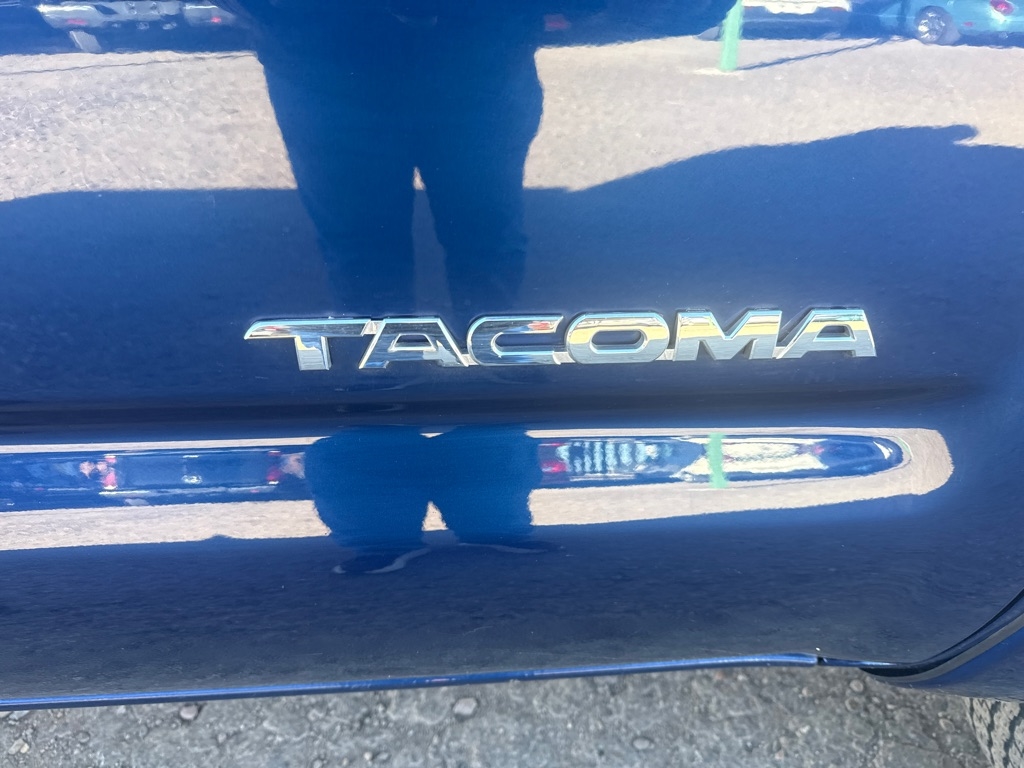 Toyota Tacoma Double Cab Long Bed V6 5AT 4WD 2014