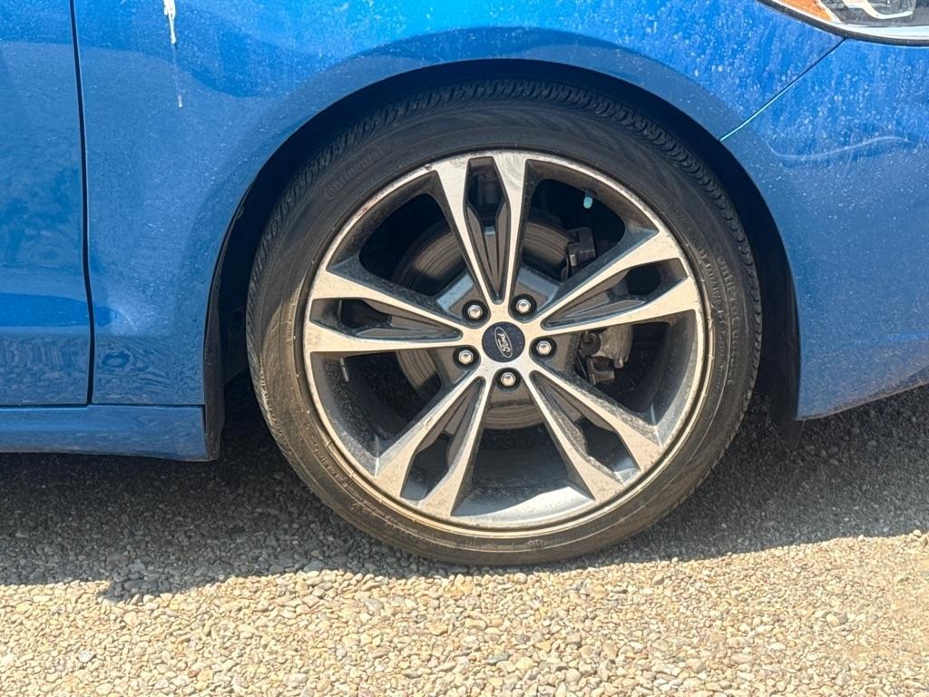Ford Fusion Titanium 2020