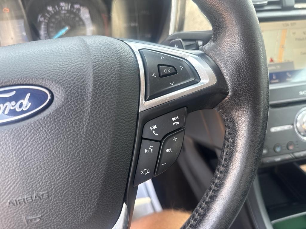 Ford Fusion Titanium 2020