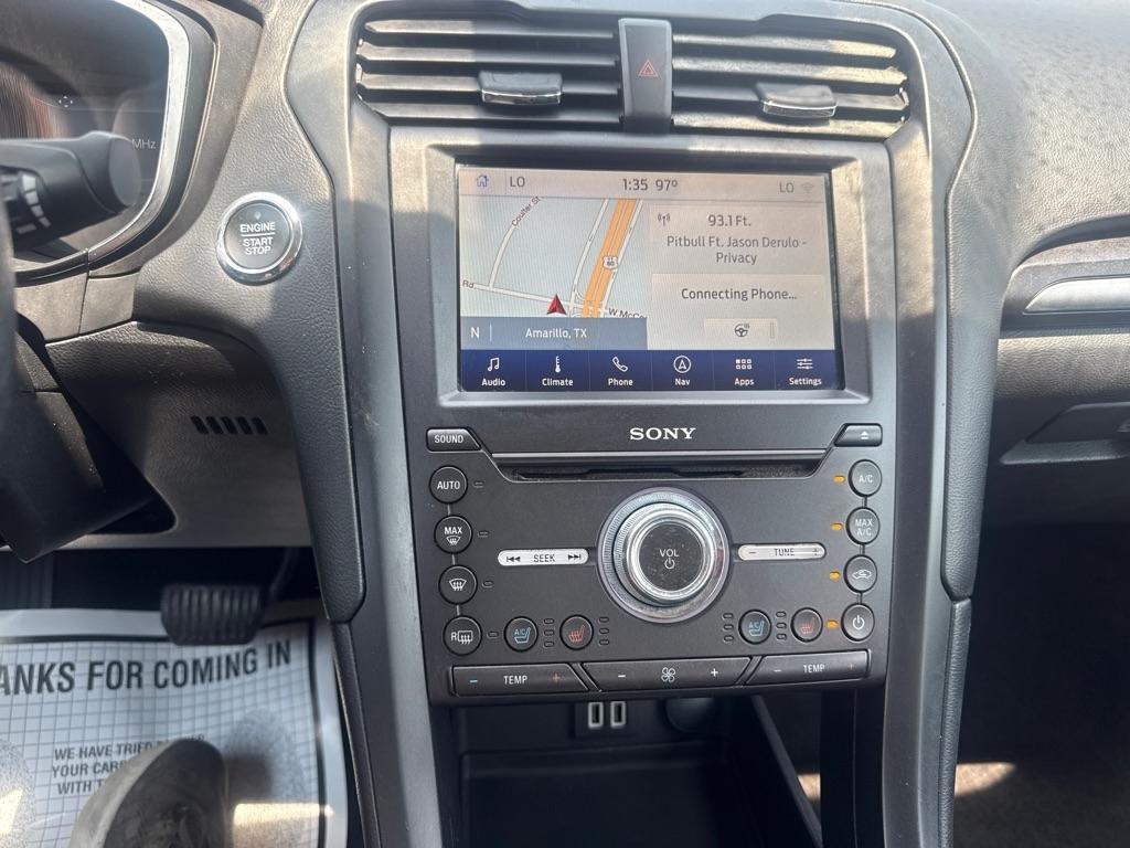 Ford Fusion Titanium 2020
