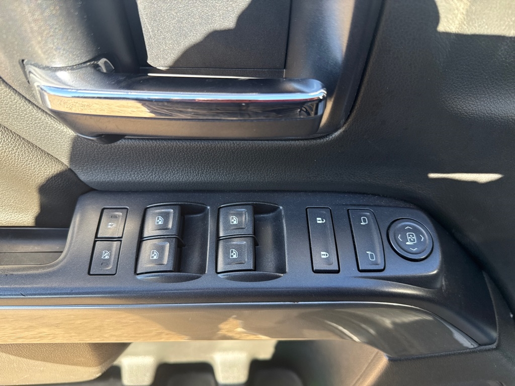 Chevrolet Silverado 1500 LT Crew Cab 2WD 2015