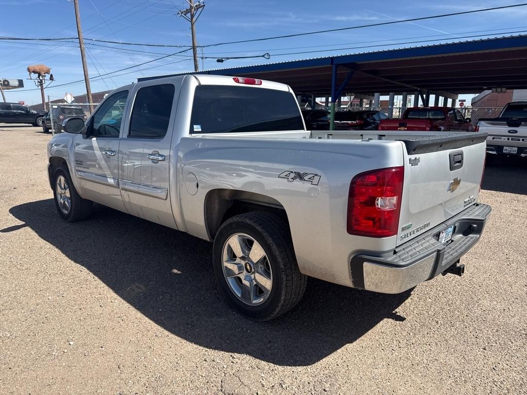 Chevrolet Silverado 1500 LT Crew Cab 4WD 2011