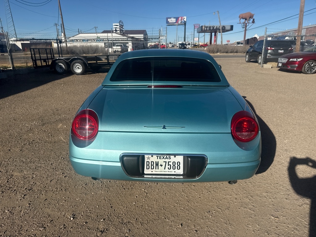 Ford Thunderbird Deluxe 2002
