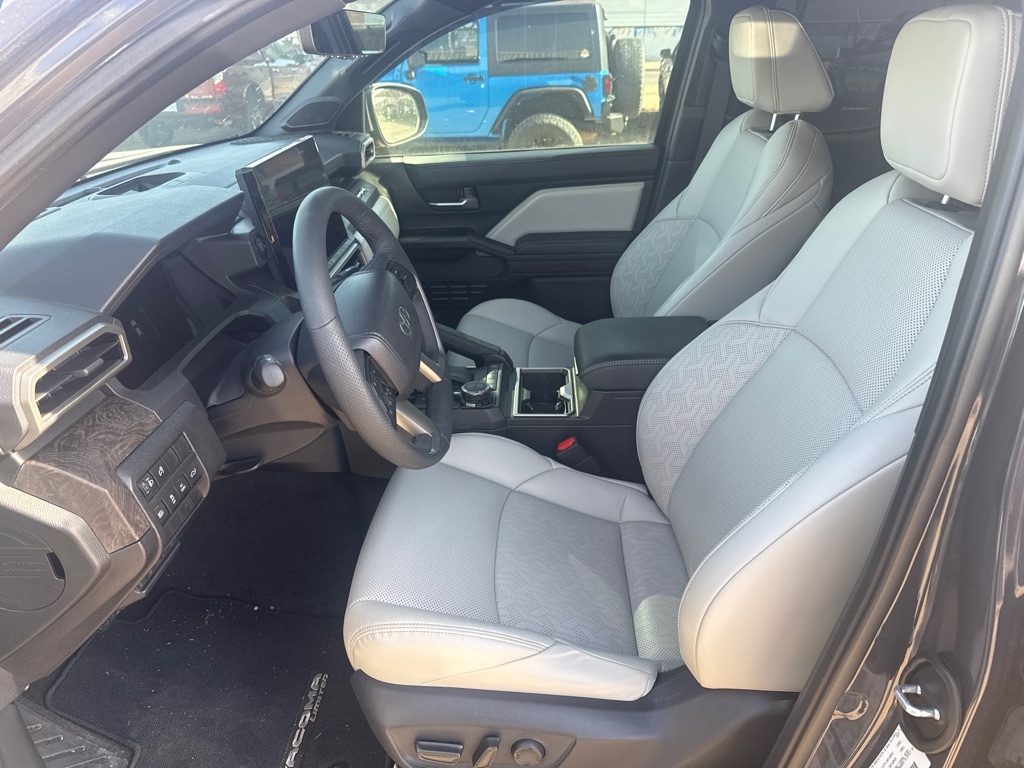 Toyota Tacoma TRD Sport Double Cab 4WD 2025