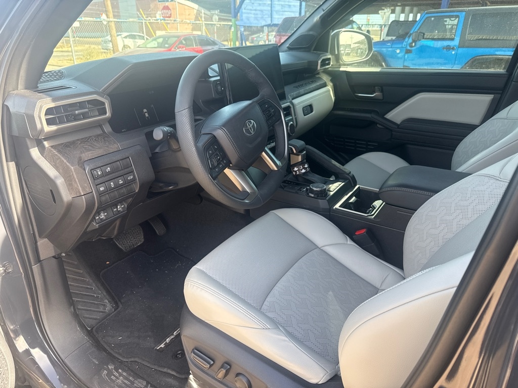 Toyota Tacoma TRD Sport Double Cab 4WD 2025