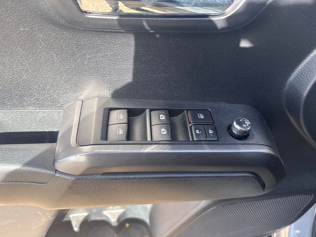 Toyota Tacoma SR5 Double Cab Long Bed V6 6AT 4WD 2018