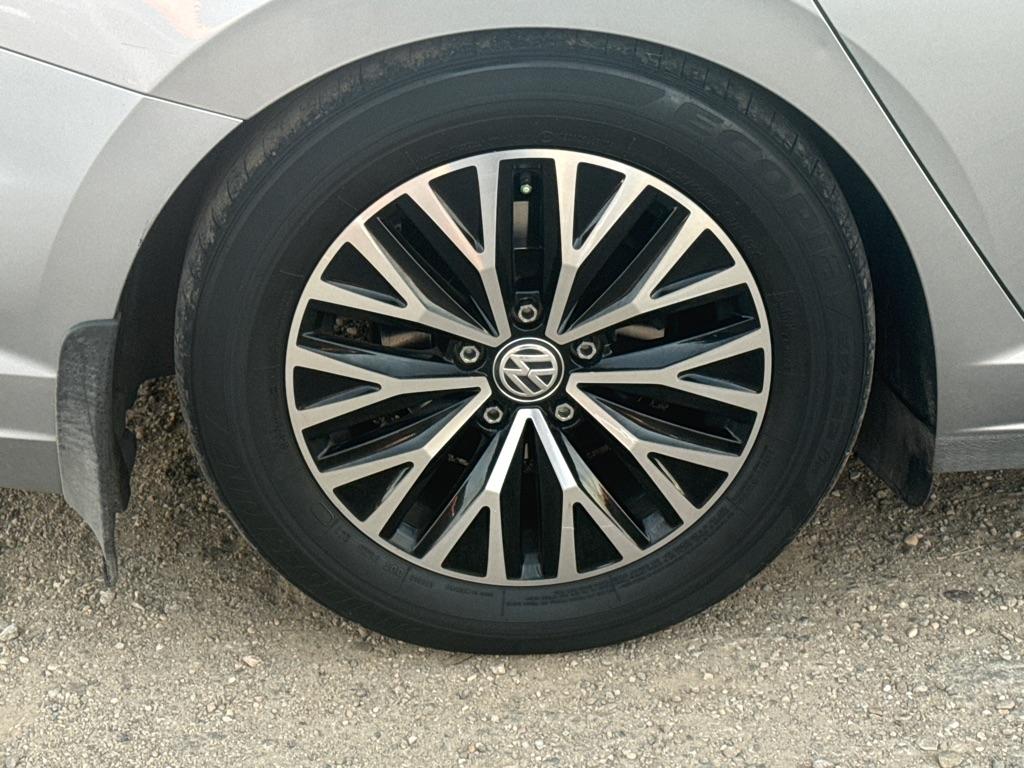 Volkswagen Jetta 1.4T S 8A 2021