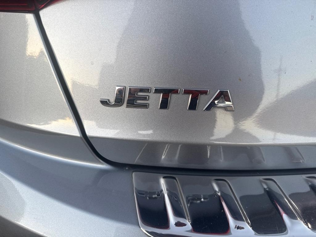 Volkswagen Jetta 1.4T S 8A 2021