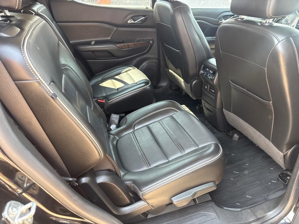 GMC Acadia Denali 2021