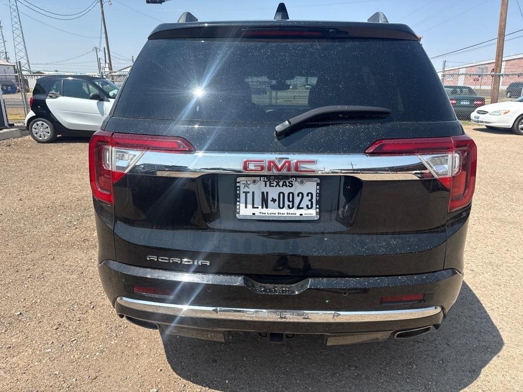 GMC Acadia Denali 2021