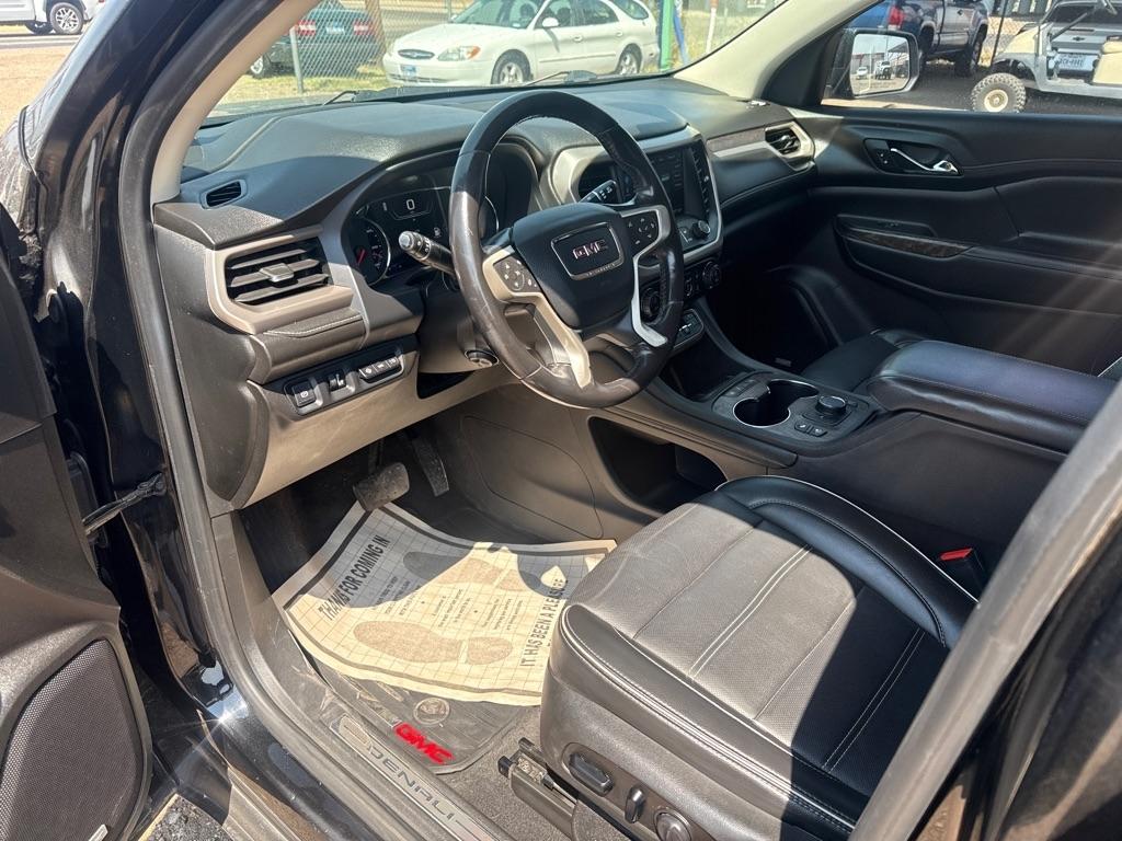 GMC Acadia Denali 2021