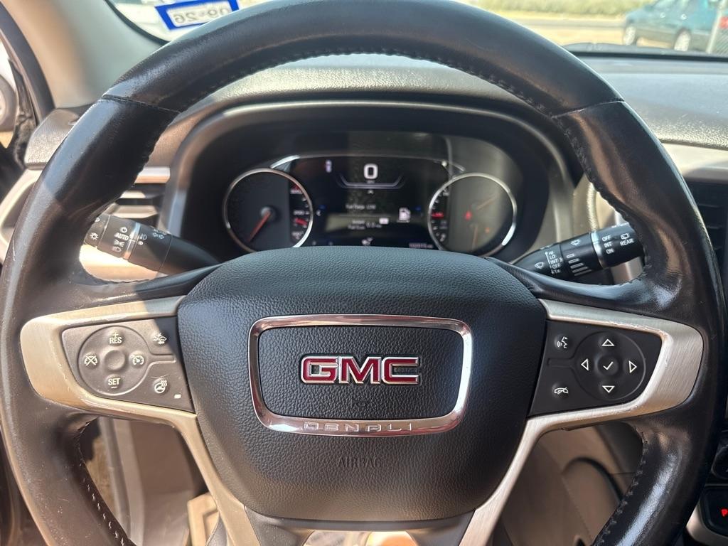 GMC Acadia Denali 2021