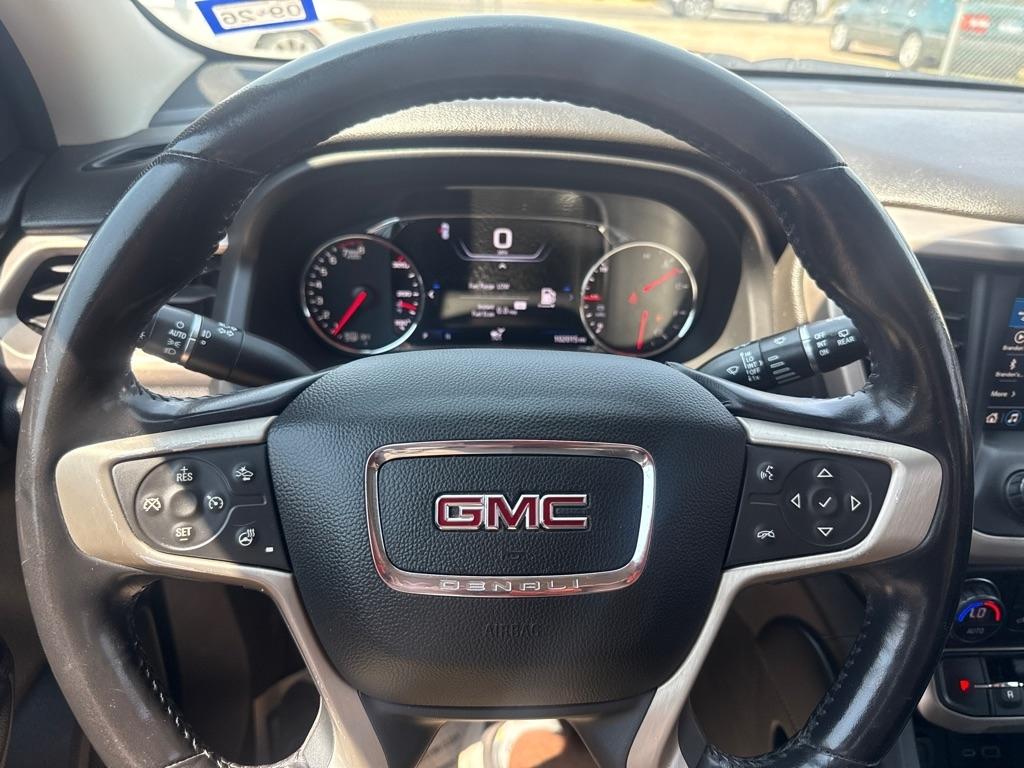 GMC Acadia Denali 2021