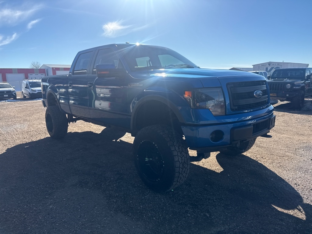 Ford F-150 XL SuperCrew 5.5-ft. Bed 4WD 2014