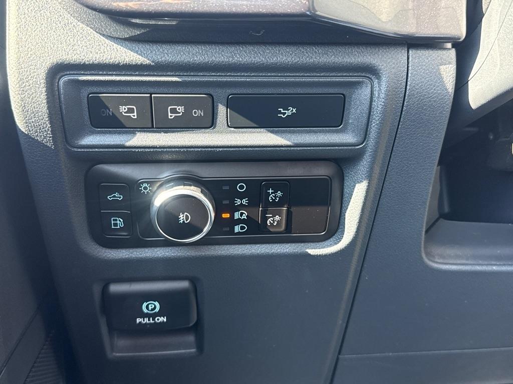 Ford F-150 XL SuperCrew 6.5-ft. Bed 4WD 2023