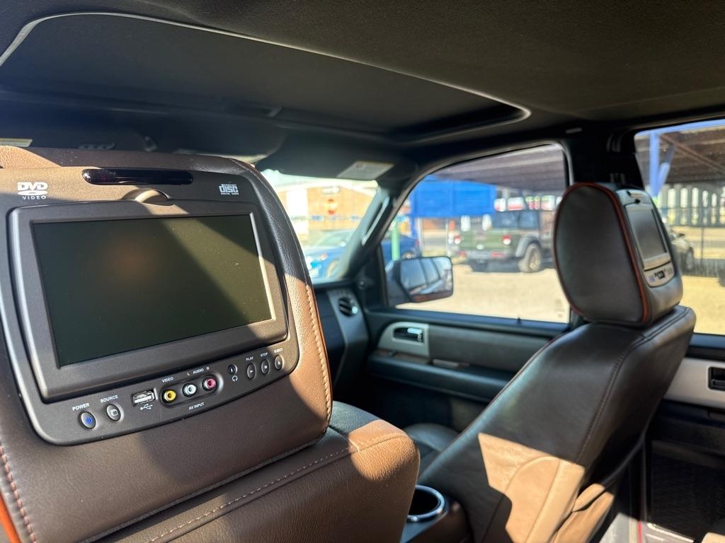 Ford Expedition EL XLT 4WD 2015