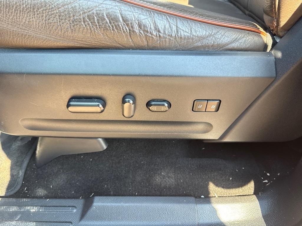 Ford Expedition EL XLT 4WD 2015
