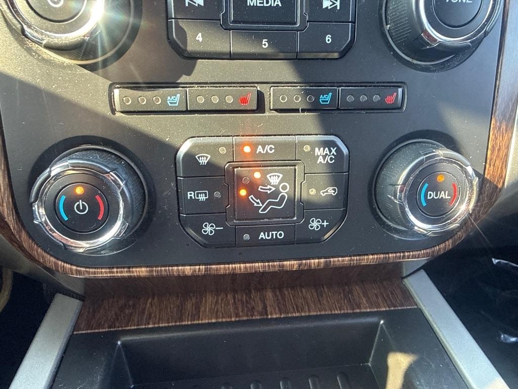 Ford Expedition EL XLT 4WD 2015