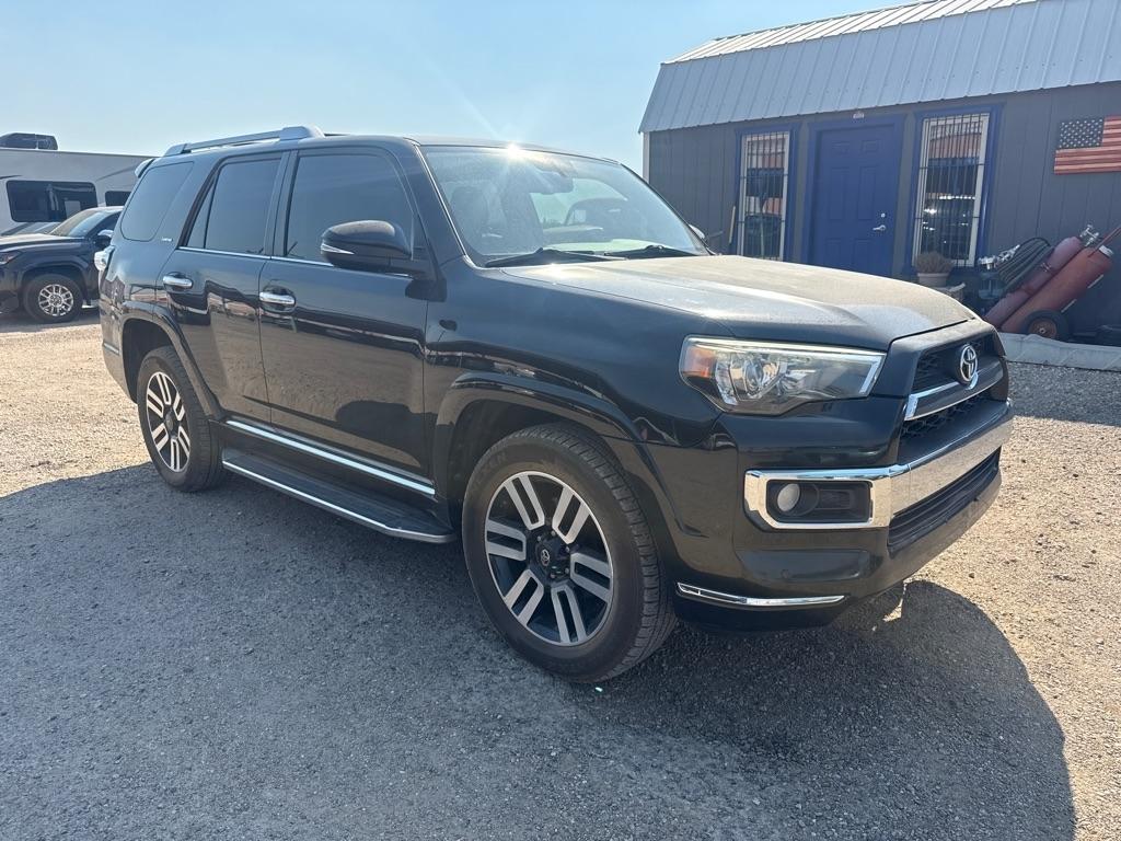 Toyota 4Runner SR5 4WD 2015