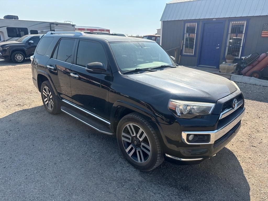 Toyota 4Runner SR5 4WD 2015