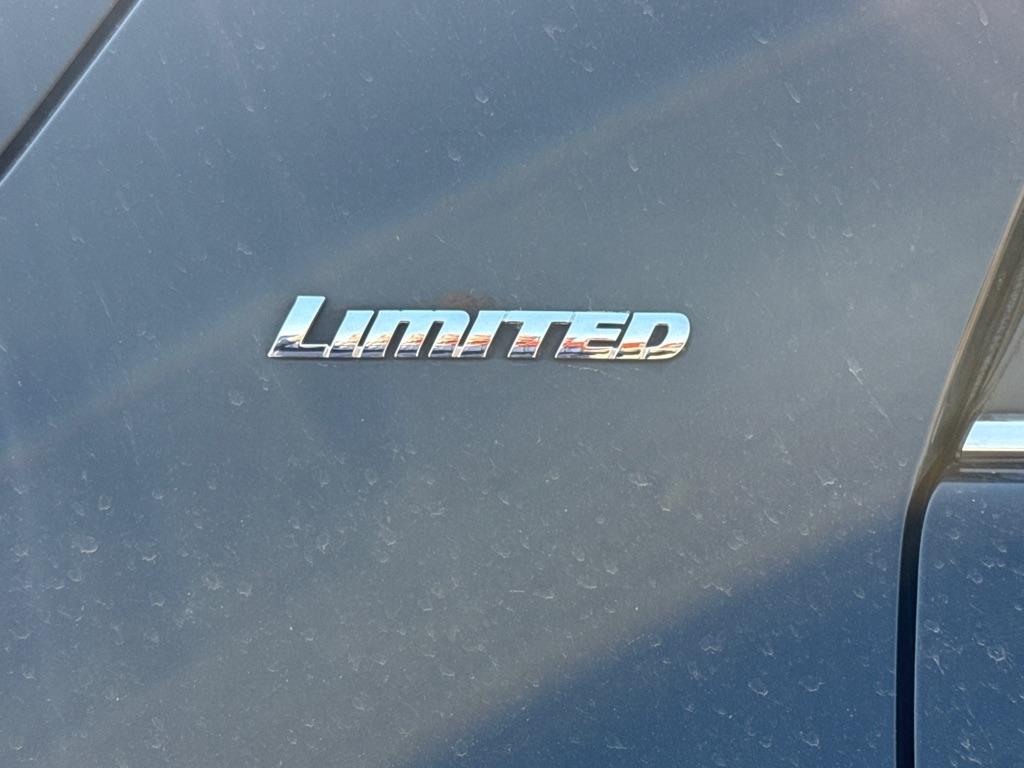 Toyota 4Runner SR5 4WD 2015