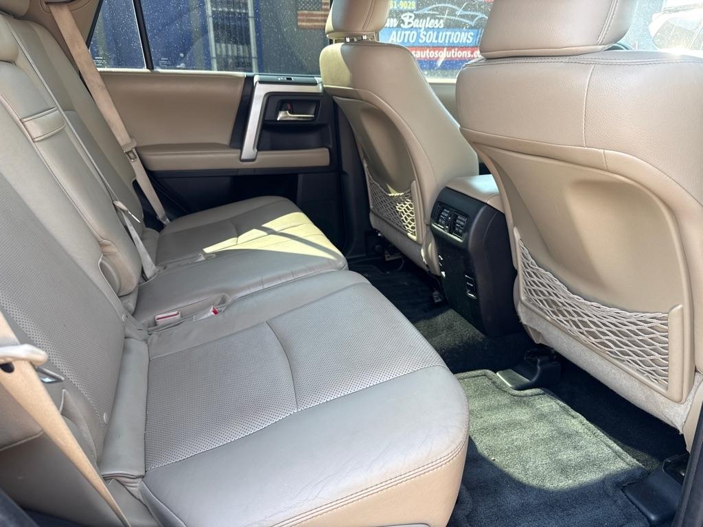 Toyota 4Runner SR5 4WD 2015