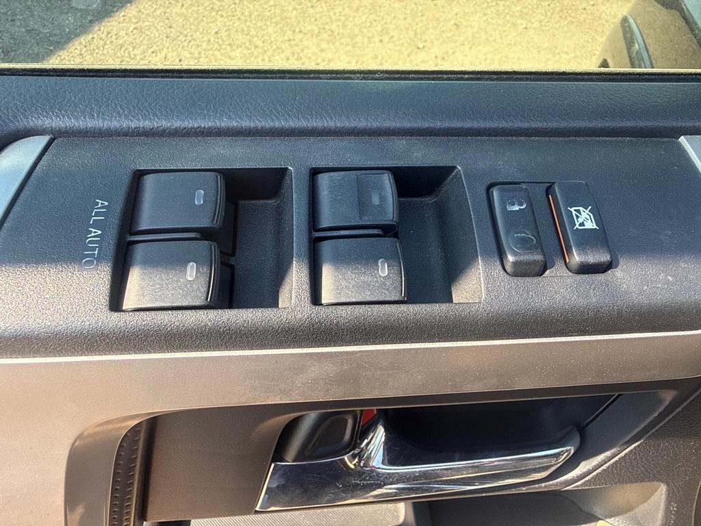 Toyota 4Runner SR5 4WD 2015