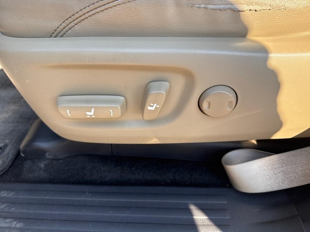 Toyota 4Runner SR5 4WD 2015